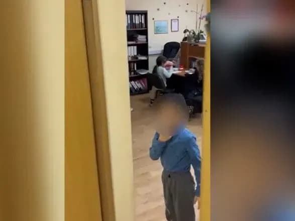 В столице рф силовики ворвались в частный детский сад и забрали детей в полицейский участок