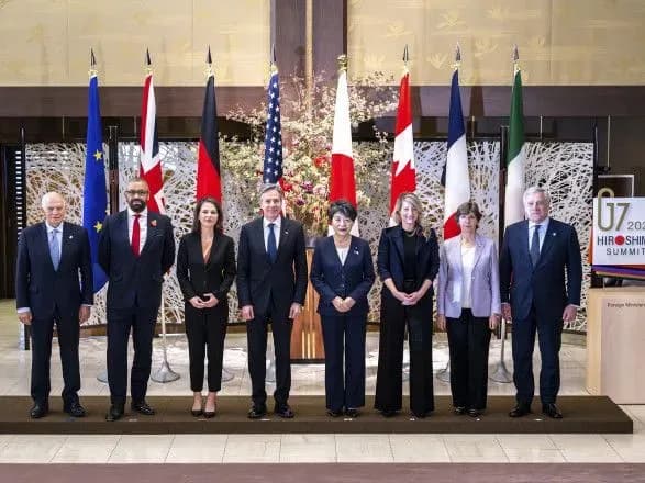 Лідери G7 заявили про необхідність звільнення заручників і надання гумдопомоги Газі, але не закликали до припинення вогню