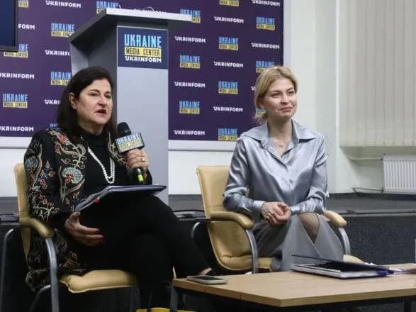 "Починається важка робота": посол ЄС прокоментувала звіт Єврокомісії щодо України