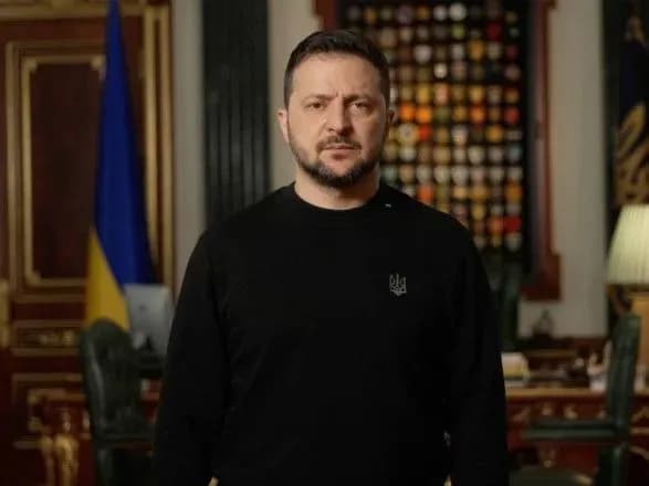 "росія ніколи не приходить "назавжди", бо Україна завжди повертається": Зеленський записав відеозвернення до річниці деокупації Херсона