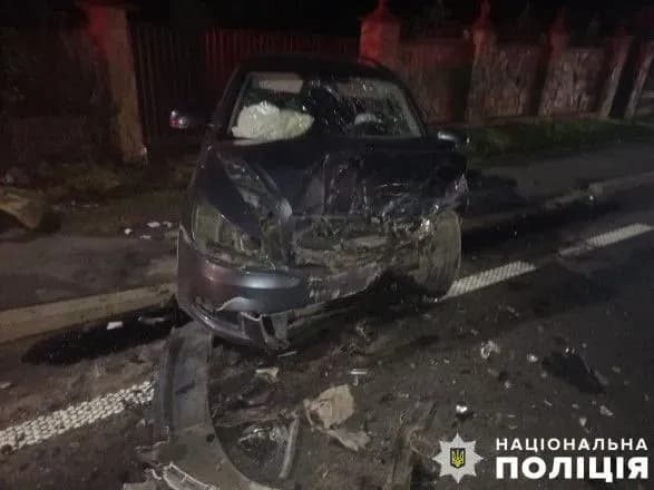 На Львівщині нетверезий водій спричинив потрійну ДТП: постраждали двоє дітей