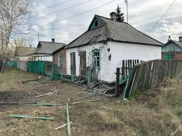 росіяни вранці масовано обстріляли Авдіївку: в зоні ураження опинився район коксохімічного заводу