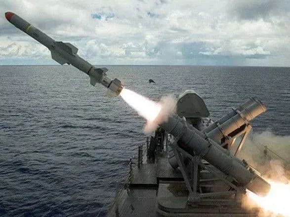 Ситуація на морях: один носій «калібрів» перебуває у Середземному морі