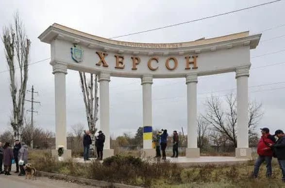 Ворог обстріляв Херсонщину більше 80 разів: є поранені