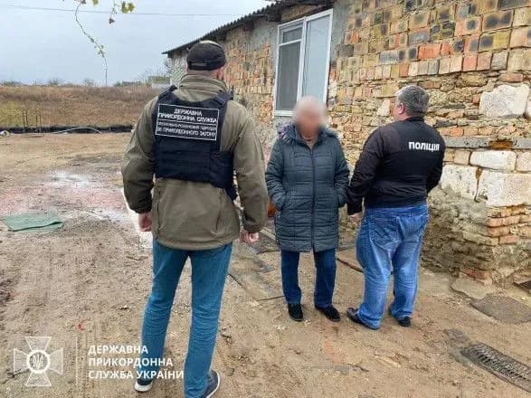 Майже п’ять тисяч доларів за фіктивний шлюб із жінкою з інвалідністю, аби виїхати за кордон