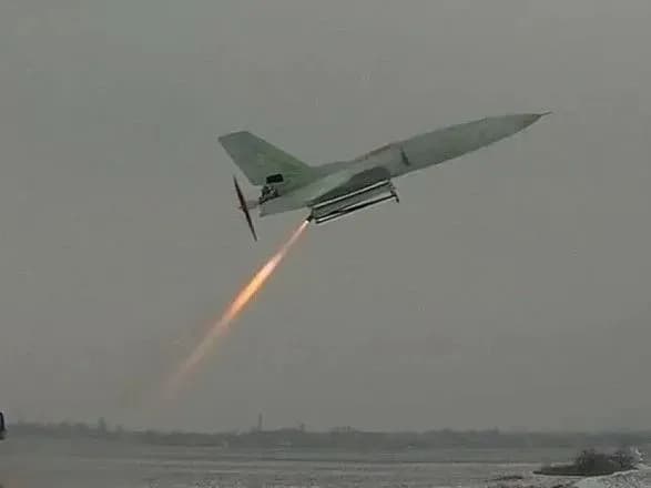 В россии заявили о двух сбитых дронах над Брянской областью и трех БПЛА, летевших на Крым