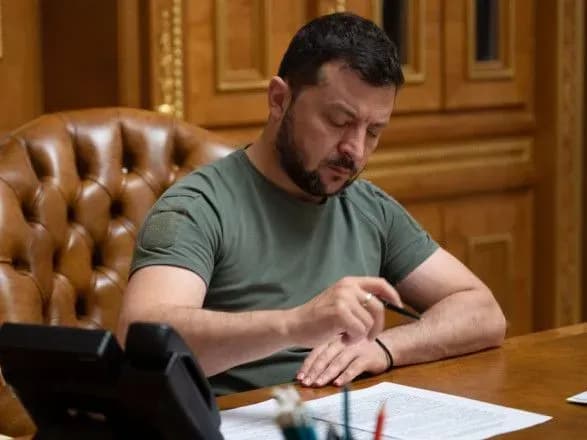 Зеленський провів важливу Ставку: дав доручення через ворожі "кинджали", обговорив забезпечення армії наступного року