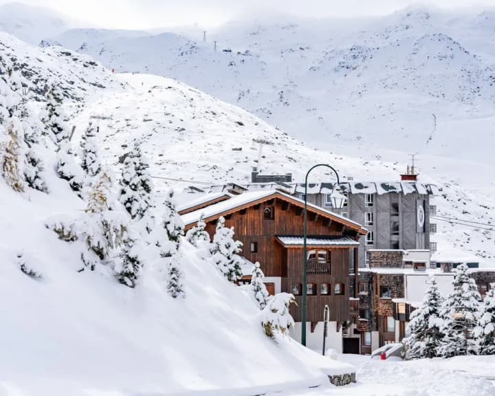 French ski resorts open ahead of schedule