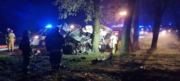 У ДТП в Польщі загинули дві українські жінки та маленька дівчинка