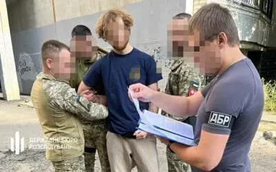 A deserter who escaped from a military unit and boldly called on the SBI to catch him will be tried in Ukraine