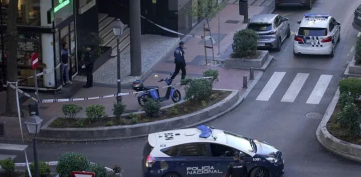 Поліція затримала трьох підозрюваних за спробу вбивства політика в Іспанії