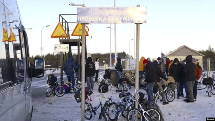 Governor: Foreigners tried to break through Russian border in Murmansk region of Russia 