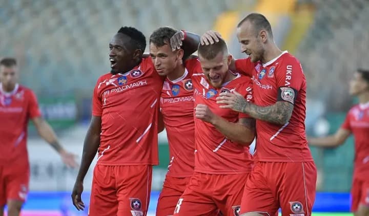 "Kryvbas" defeats "Minaj" in the minority and regains first place in the Ukrainian championship 