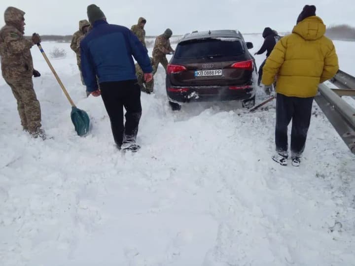 A storm warning has been issued for Odesa region tomorrow: Kiper urged residents of the region to limit travel