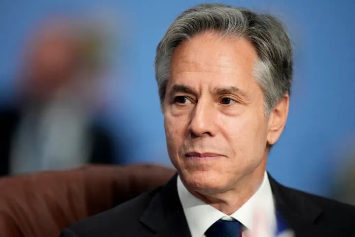 Блінкен на зустрічі НАТО пообіцяє постійну підтримку Україні 