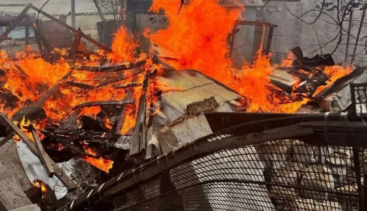 Dnipropetrovs'k region: Russian army shells Nikopol district, there are dead and wounded