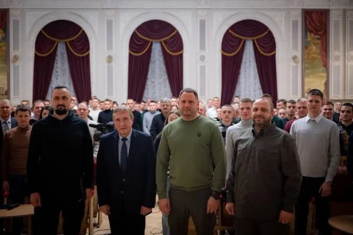 The Minister of Defense of Ukraine discussed innovative solutions for the front with Igor Sikorsky Kyiv Polytechnic Institute scientists