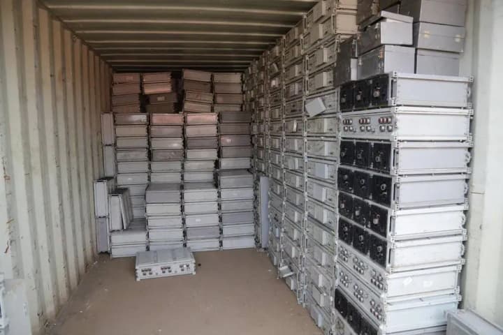 У військовій частині на Житомирщині зняли з обліку 50 тонн мікросхем з вмістом дорогоцінних металів на 65 мільйонів гривень