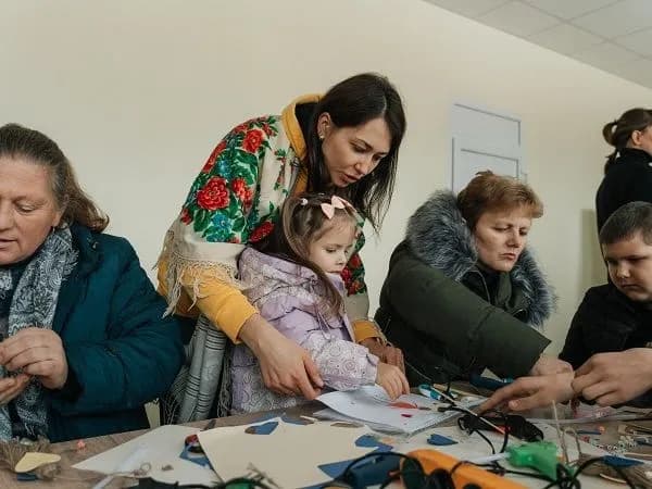 In an occupied village in the Kiev region, where the invaders destroyed a school, an educational hub was opened