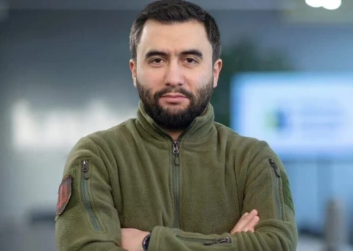 Максимальна залученість національних виробників та відміна дискримінаційних вимог – Жумаділов про нову стратегію Міноборони в питанні закупівель