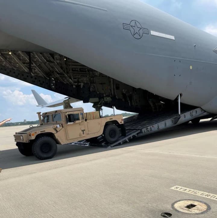 До кінця року США передадуть Україні всі 14 замовлених комплексів Vampire 