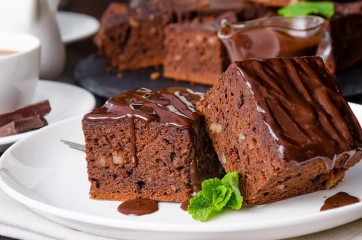 8 декабря: День Брауни, День путешественника во времени