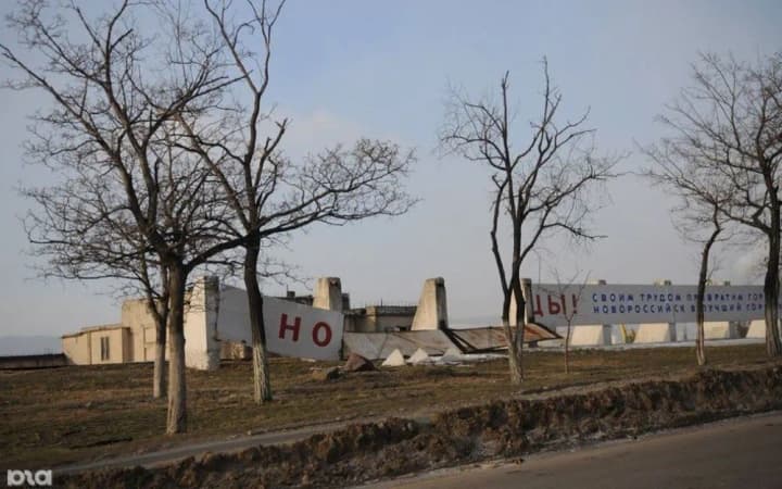  Нібито навчання в новоросійську: місцеві жителі повідомляють про вибухи  