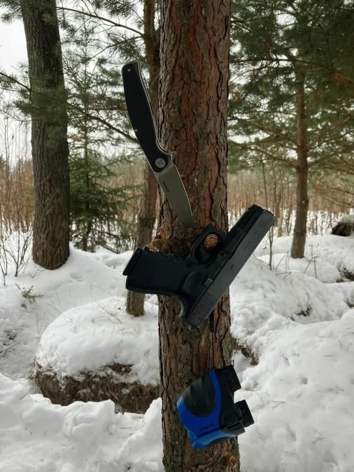 Кива на снігу: джерела в СБУ поділилися фото та відео з місця ліквідації зрадника