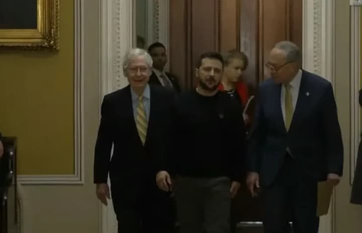 Визит в США: Зеленский прибыл в Конгресс