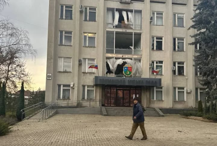 Explosions in occupied Tokmak: Fedorov showed the consequences of "cotton" in the occupiers' city hall