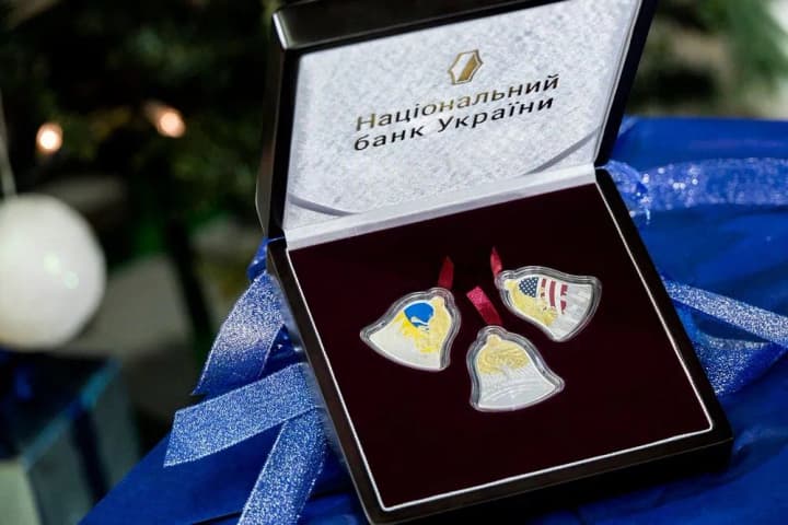 Нацбанк представив набір монет, присвячених "Щедрику"