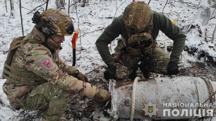 A warhead of a Russian X-59 cruise missile was found in a forest in Sumy region
