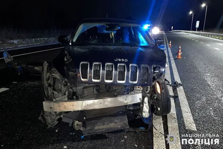 Two cars collide in Khmelnytsky region: a 13-year-old boy is injured