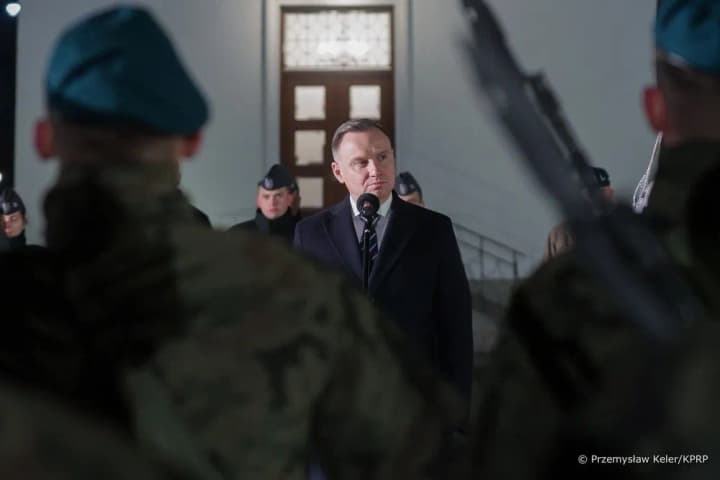 Duda convenes urgent meeting at Poland's National Security Bureau after 'unidentified object' appears in airspace