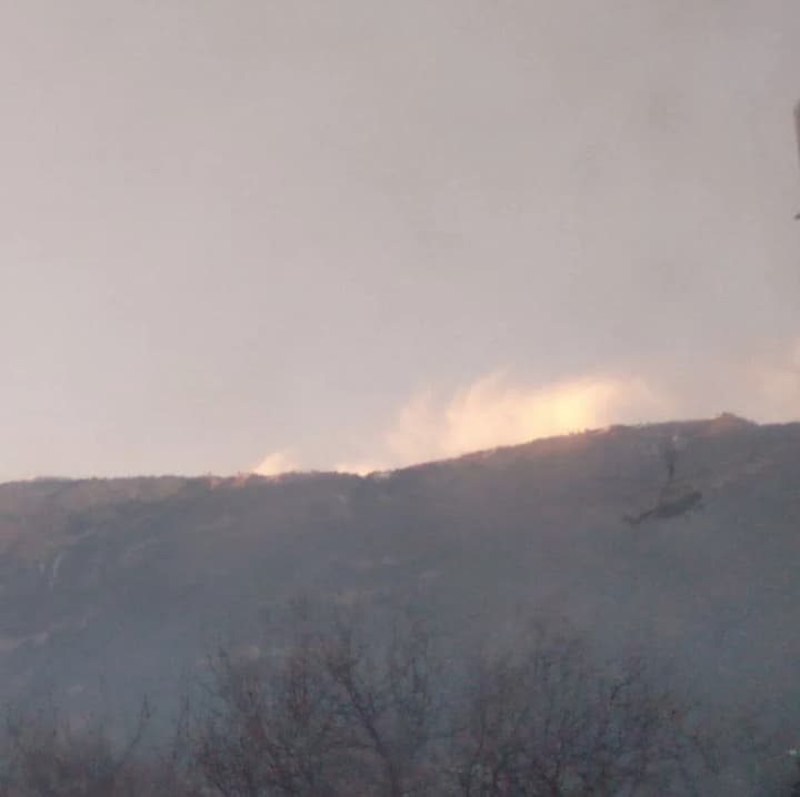 An enemy helicopter lands on the helipad in Yalta