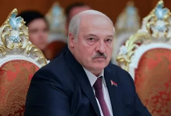 лукашенко підписав закон, який забезпечує йому та його родині повну недоторканість