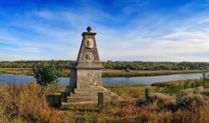 Херсонщина: росіяни поцілили у церкву в селі Садове