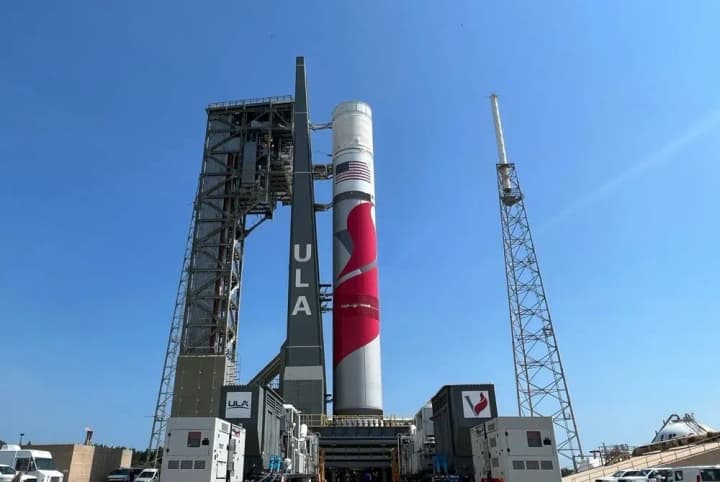 NASA launches first rocket to the Moon in decades