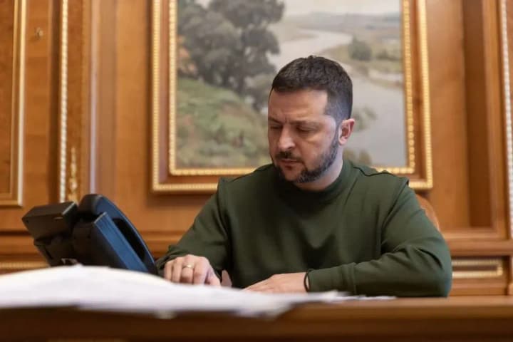 Зеленський зідзвонився з еміром Кувейту: обговорили співпрацю в енергетичному та аграрному секторах