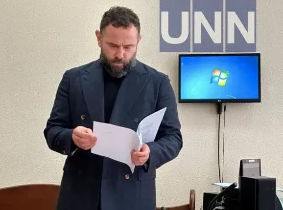 Справу Дубінського щодо підроблення документів для виїзду за кордон передали до суду 