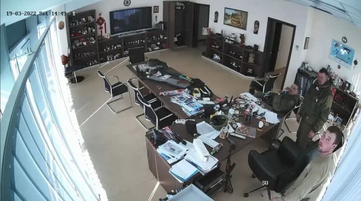 Расстрелял в спину двух мирных жителей Киевщины: военного рф приговорили к пожизненному заключению