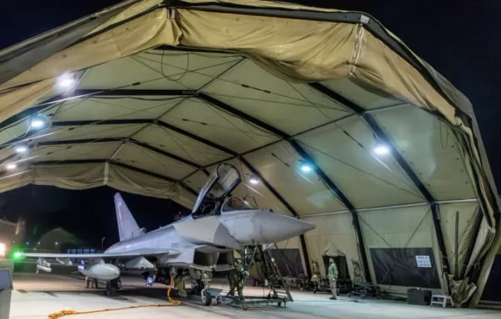 US launches new strike on Yemen, Houthis promise 'strong' response