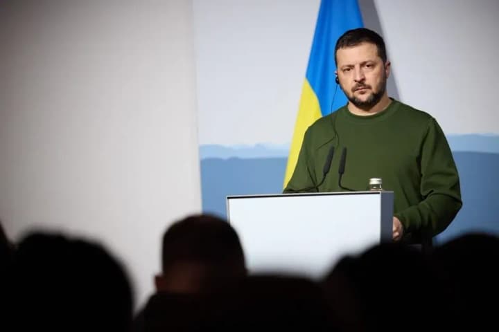 "Не только эффективно как наказание агрессора, но и вполне справедливо": Зеленский обсудил с президентом Швейцарии судьбу замороженных активов рф