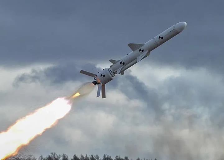 В України не вистачає засобів захисту для повного контролю неба над морем - Гуменюк