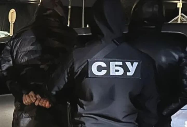 Підробляли документи та переправляли чоловіків в обхід КПП: викрито нові схеми для ухилянтів