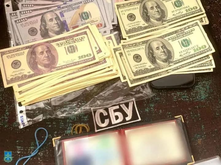 У Чернівцях затримали прикордонника, який за гроші "обіцяв" посади в СБУ