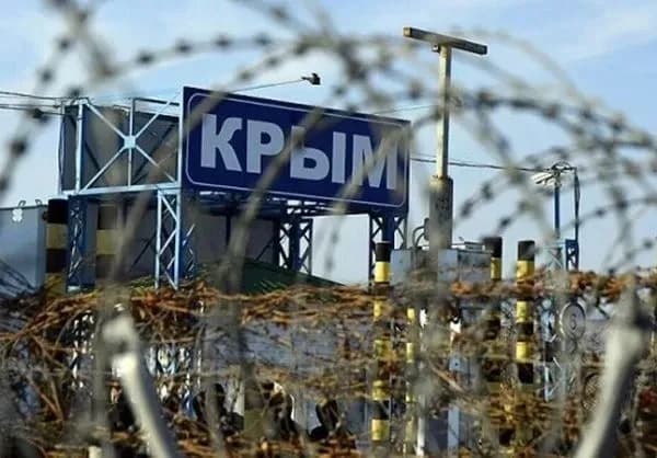 У військових частинах окупованого Криму військова контррозвідка рф шукає агентів "АТЕШ"