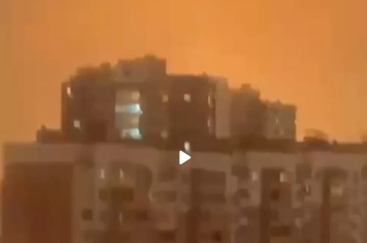 Explosions heard in Tula, possible hits - media