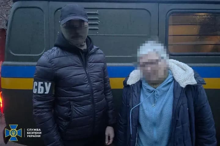 Organizing a referendum for the occupiers: another collaborator detained in Kherson region