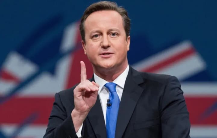 Глава МЗС Британії Кемерон обговорив з Орбаном підтримку України